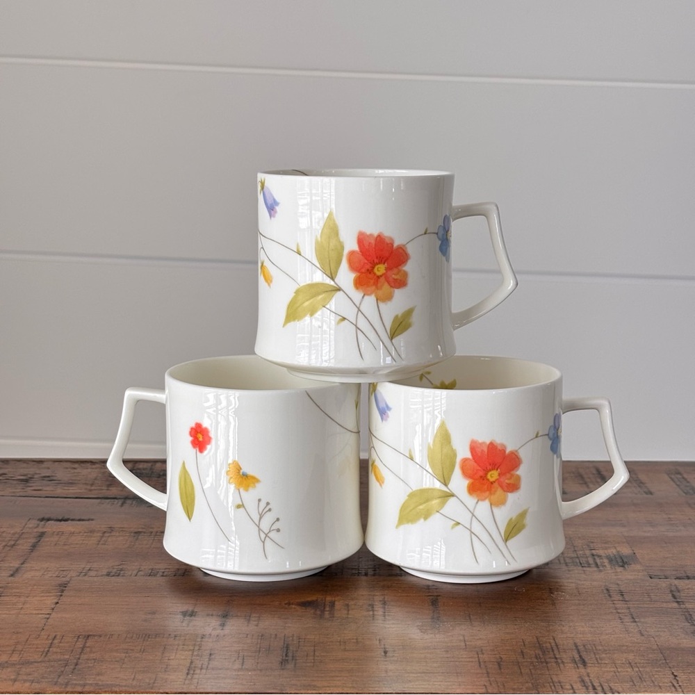 Vintage Mikasa "Just Flowers" Bone China Mugs Set of 3